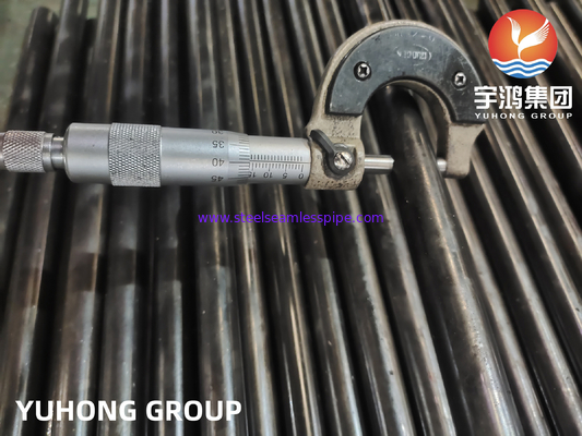 ASTM A213 / ASME SA213 Kelas T11 tabung baja paduan tanpa jahitan tabung boiler bulat