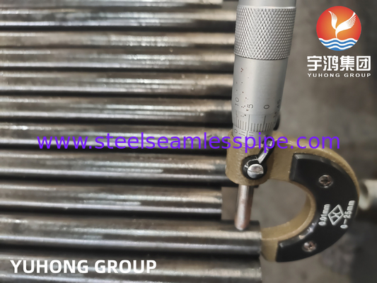 Tabung tanpa jahitan baja paduan ASTM A213 ASME SA213 Kelas T5, T9, T11, T22 Untuk boiler fluida penukar panas Bor pendingin hidrolik