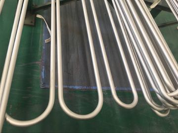 ASTM B444 Gr.2 INCONEL 625 Tabung U Bend Seamless untuk aplikasi Heat Exchanger 100% UT &amp; ET &amp; HT