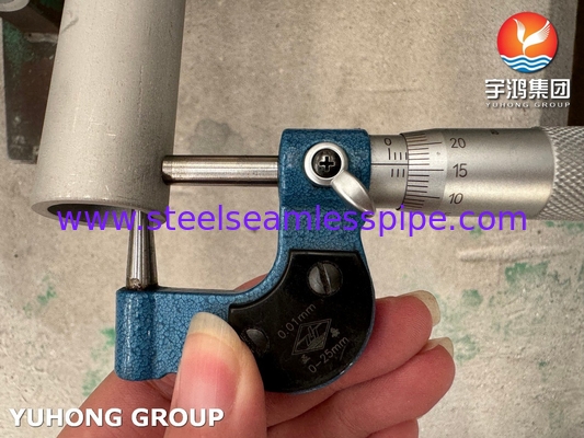 Pipa Seamless Baja Super Duplex ASTM A790 UNS S32750 Tahan Asam