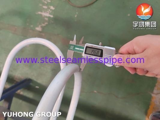 Tabung tanpa jahitan ASME SA213 TP304 1.4301 19.05 X 1.65 X Panjang Untuk Penukar Panas