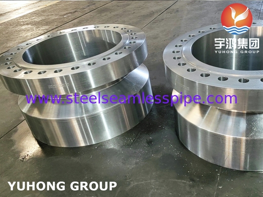 A105 Baja Karbon Heavy Barrel Nozzle Flange Untuk Aplikasi Tekanan Tinggi