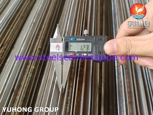 ASTM A106 A333 A179 A210, P5 P11 P22 P9, Tabung Pinus Panjang
