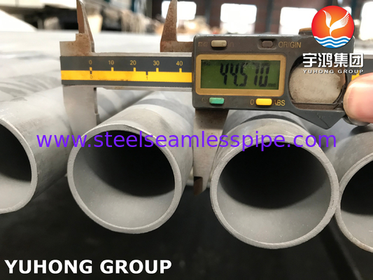 ASTM A268 TP430Ti Ferritic Dan Martensitic Stainless Steel Seamless Tube untuk Lingkungan Kimia yang keras