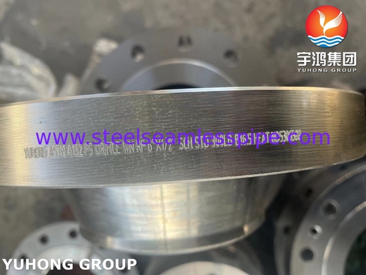 ASTM A182 F5 Orifisi Weld Neck RF Flange B16.5 untuk suhu tinggi yang sangat baik