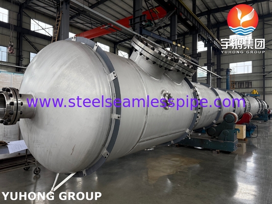 ASTM A312 TP316L tabung tanpa jahitan dengan ASTM A516 Gr 70 Carbon Steel Shell untuk penukar panas