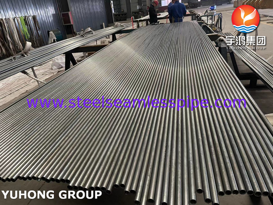 ASTM A268 TP405 Ferritic Dan Martensitic Stainless Steel Seamless Tube Untuk Peralatan Pengolahan Panas
