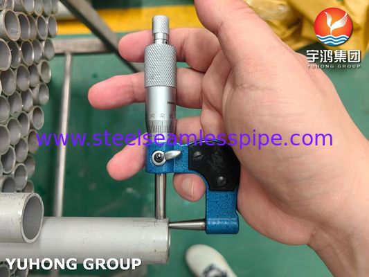 Pipa Mulus Baja Tahan Karat ASME SA213 TP304 S30400 Untuk Boiler