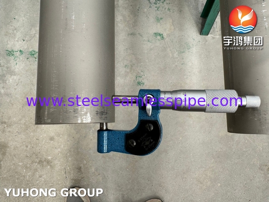 A312 TP316L Stainless Steel Seamless Pipe Untuk Industri Petrokimia