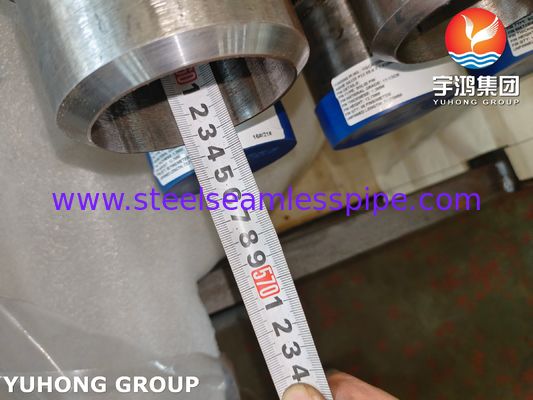 Baja paduan tanpa jahitan ASME SA335 P22 HFW Fin Tube Dengan 11-13 CR Fin Strip