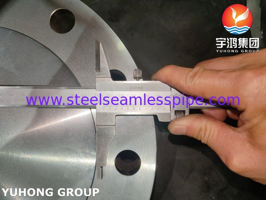 ASME SA335 F11 Cl2 Tutup Saluran Forging Besar untuk Reaktor Hidrogenasi Petrokimia