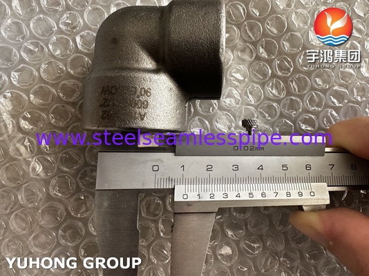 ASTM A182 F92 Alloy Steel Dipalsukan 90 derajat siku 2 Inch B16.11