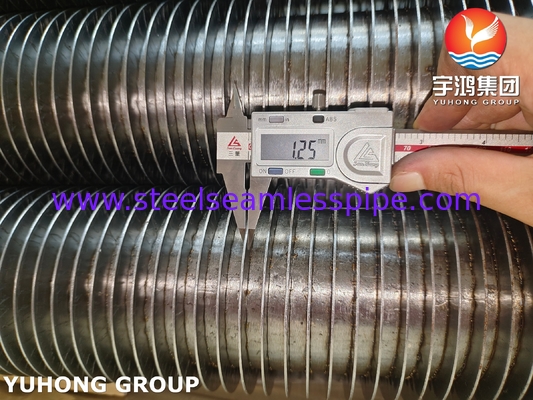 ASTM A335 P22 HFW Serrated Fin Tube 11-13Cr untuk Penukar Panas