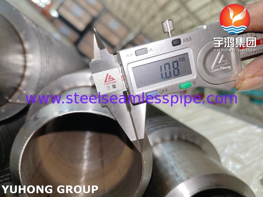 ASTM A335 P22 HFW Serrated Fin Tube 11-13Cr untuk Penukar Panas