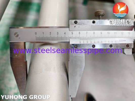 ASTM A790 S32205 tabung stainless steel dupleks tanpa jahitan tahan korosi kekuatan tinggi untuk aplikasi lepas pantai