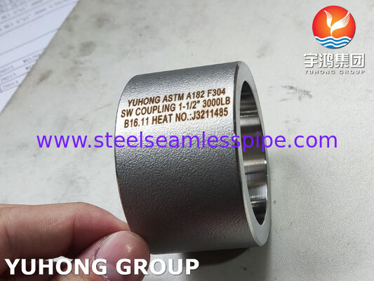 Kopling ASTM A182 F304 3000# SW & NPT, Kopling Baja Tahan Karat dengan Ketahanan Korosi Tinggi untuk Las Soket & Ulir NPT untuk Pipa Industri