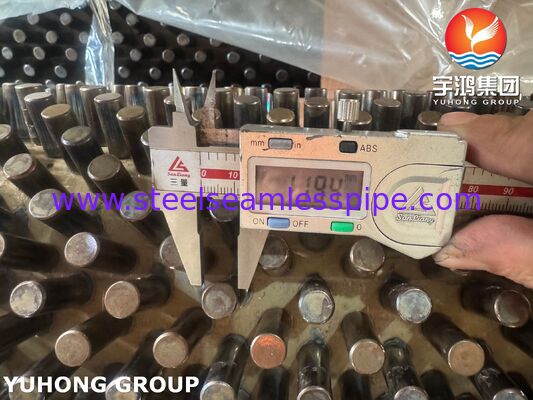 Pipa Sirip Berduri ASTM A335 P22 dengan Duri Baja Karbon