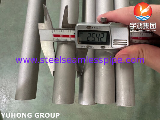 ASME SB163 N08825 Tabung Paduan Nikel Mulus untuk Penukar Panas