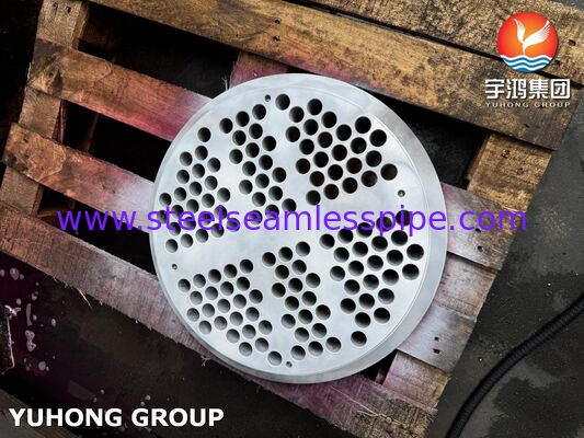ASME SA240 SS304 Lembar Tabung Penukar Panas Dibor Presisi CNC untuk Layanan Petrokimia Tahan Korosi