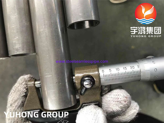 ASME SB163 UNS N04400 / Monel 400 tabung paduan nikel tanpa jahitan untuk penukar panas