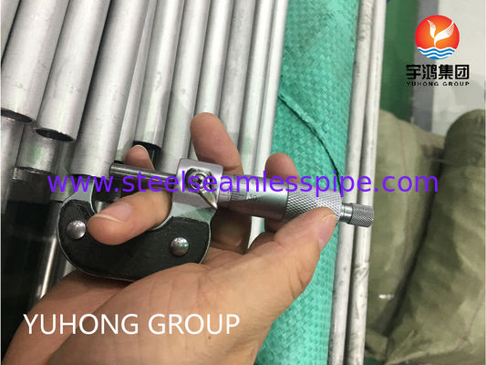 ASTM B622 Hastelloy C276 Nikel Alloy Seamless Tube Untuk Tahan Oksidasi Dan Korosi Dengan Titik Peleburan Tinggi