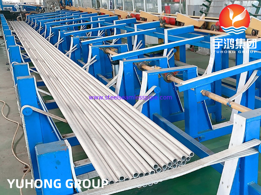 ASTM A213 TP304 TP304L 1.4301 1.4306 UNS S30400 Tabung Stainless Steel Seamless