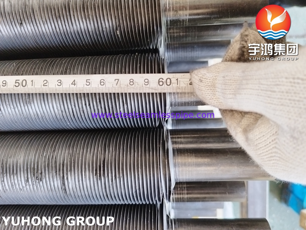ASTM A213 T5 Fin Tube Dengan Jenis G Tertanam Untuk Aplikasi Korosif Tekanan Tinggi Sedeng