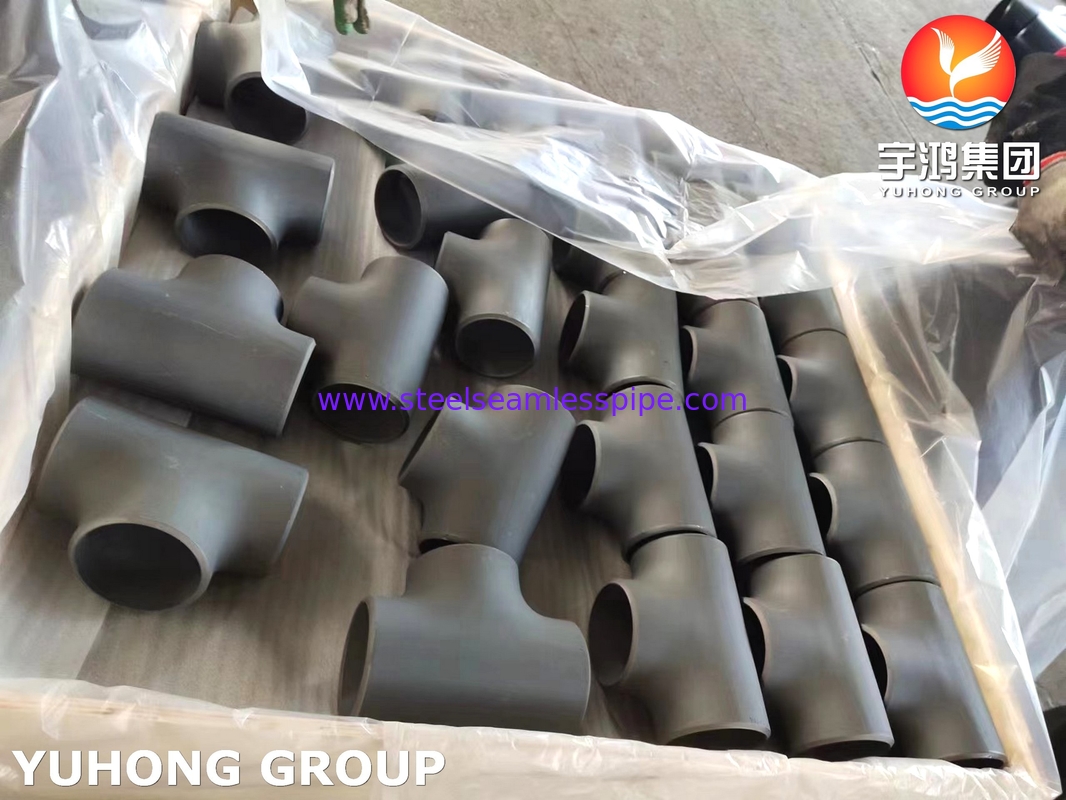ASTM A234 WP11 Sama Tee, Carbon Steel Butt-Weld Fitting, Cat Hitam permukaan anti karat