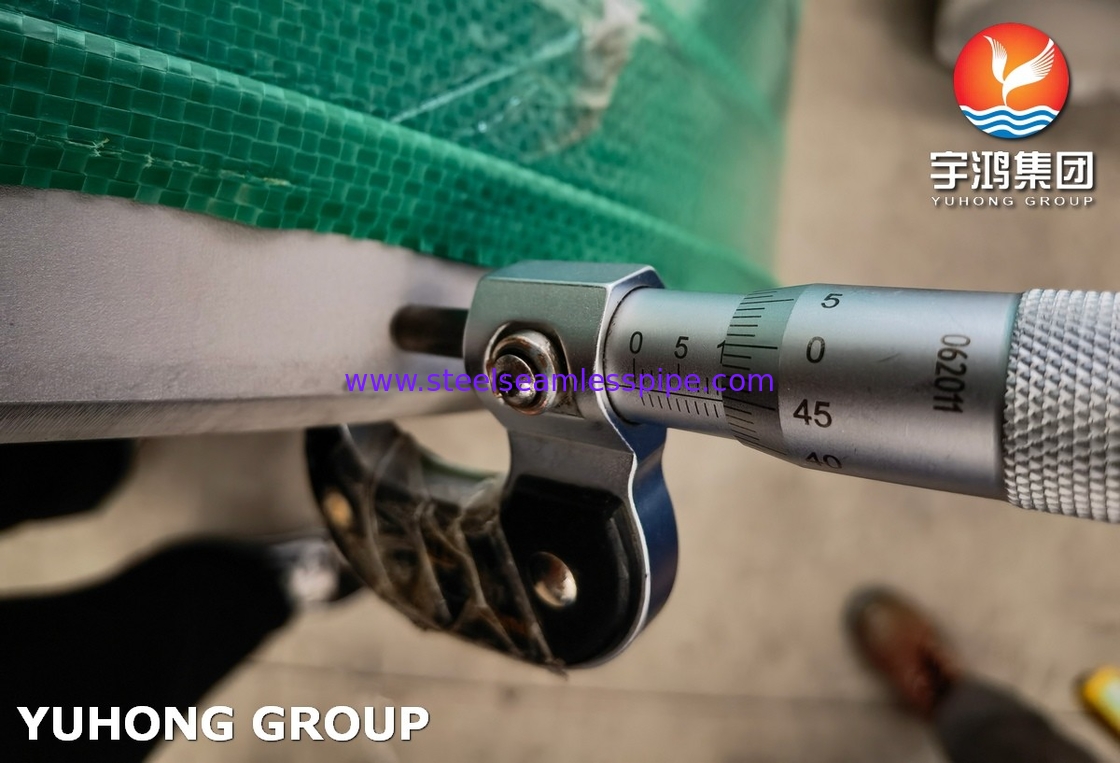 ASTM A358 / ASME SA358 TP316L Stainless Steel Welded Pipe Picu dan Annealed untuk Gas Minyak Kimia