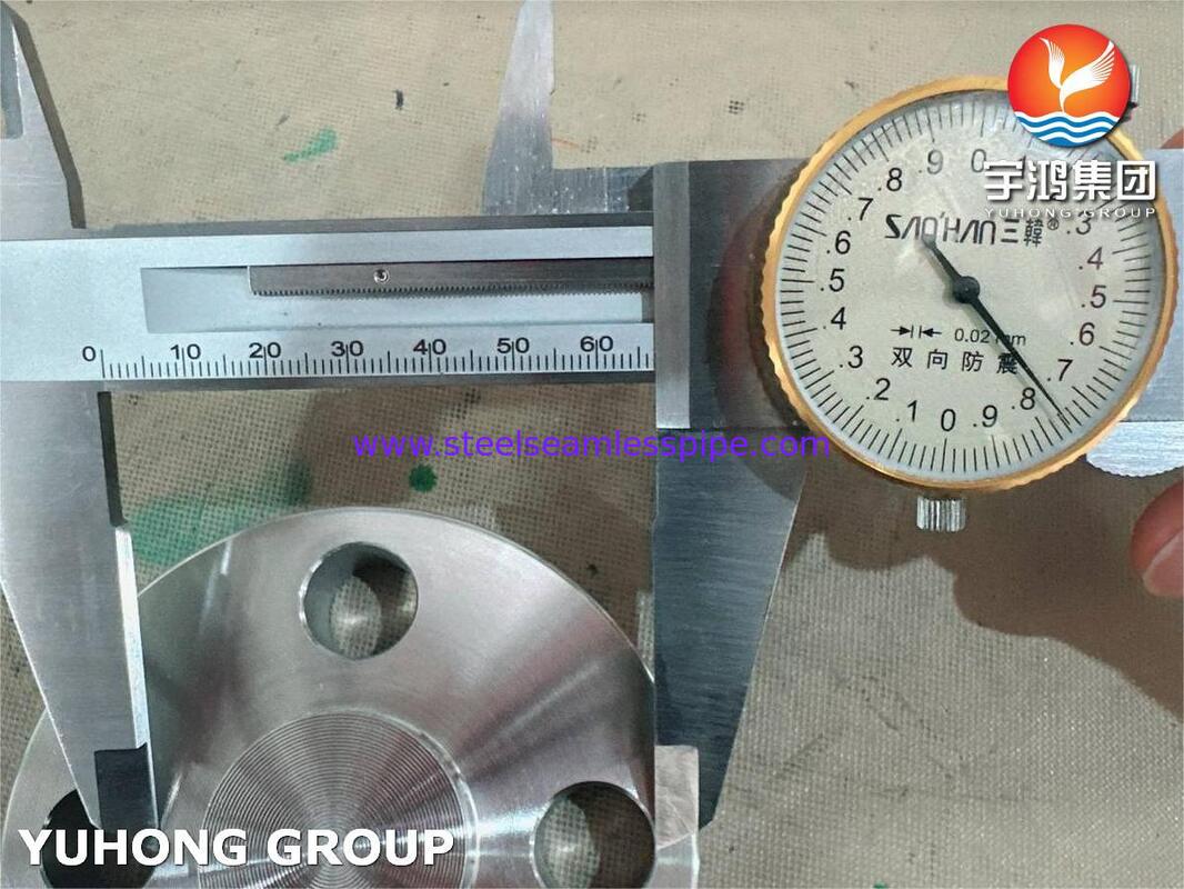 Flensa Buta Baja Tahan Karat Dupleks Tempa ASTM A182 F53 Raised Face B16.5