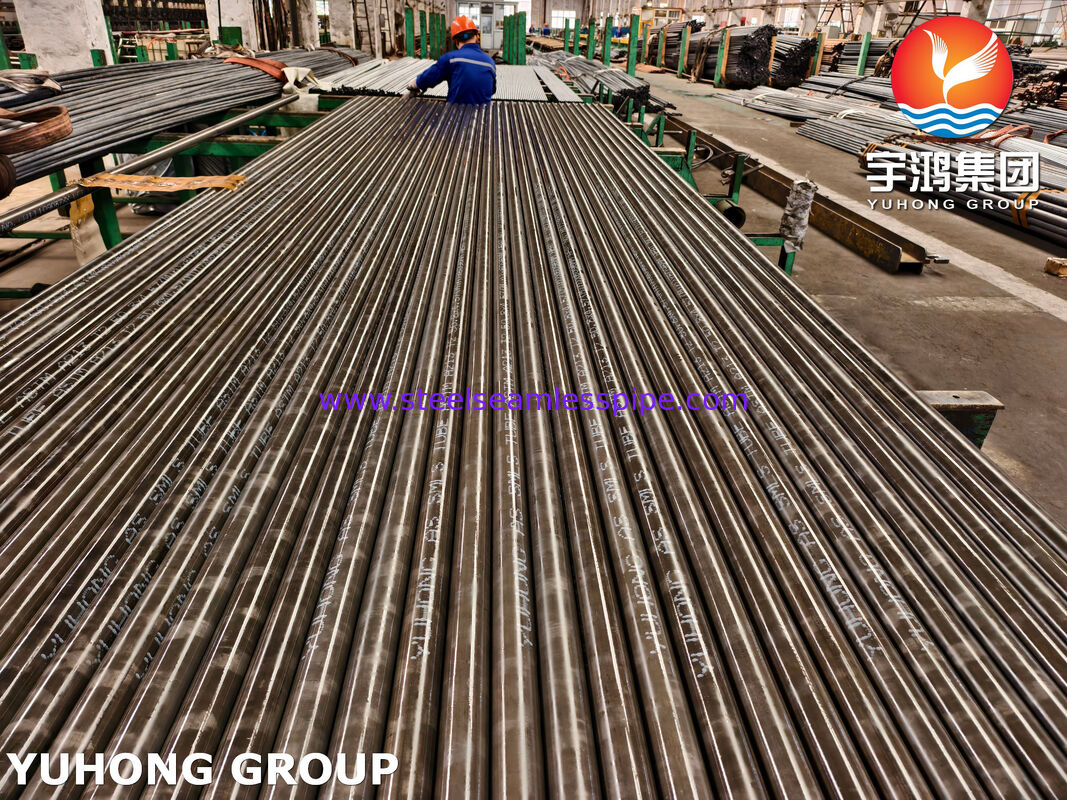 ASME SA213 T2 Seamless Alloy Tube 0.5Cr-0.5Mo Chrome Moly untuk Boiler Superheater Plant