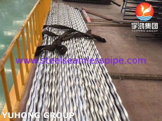 TP304 / TP304L TP316 / TP316L Tabung Bergelombang Stainless Steel Untuk Penukar Panas