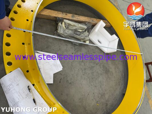 ASME SA516 Gr.70 Carbon Steel Shell Flange Ring dengan OD ~1939mm × ID ~1568mm × THK 97mm dan Lubang Bolt Presisi untuk Penukar Panas